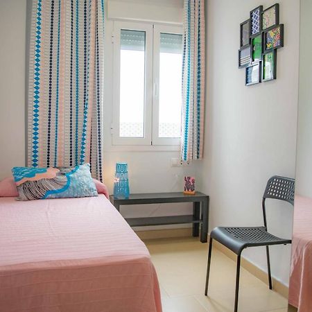 Noria Is A Comfortable Apartment With Patio And Large Terrace In Conil Conil De La Frontera Extérieur photo