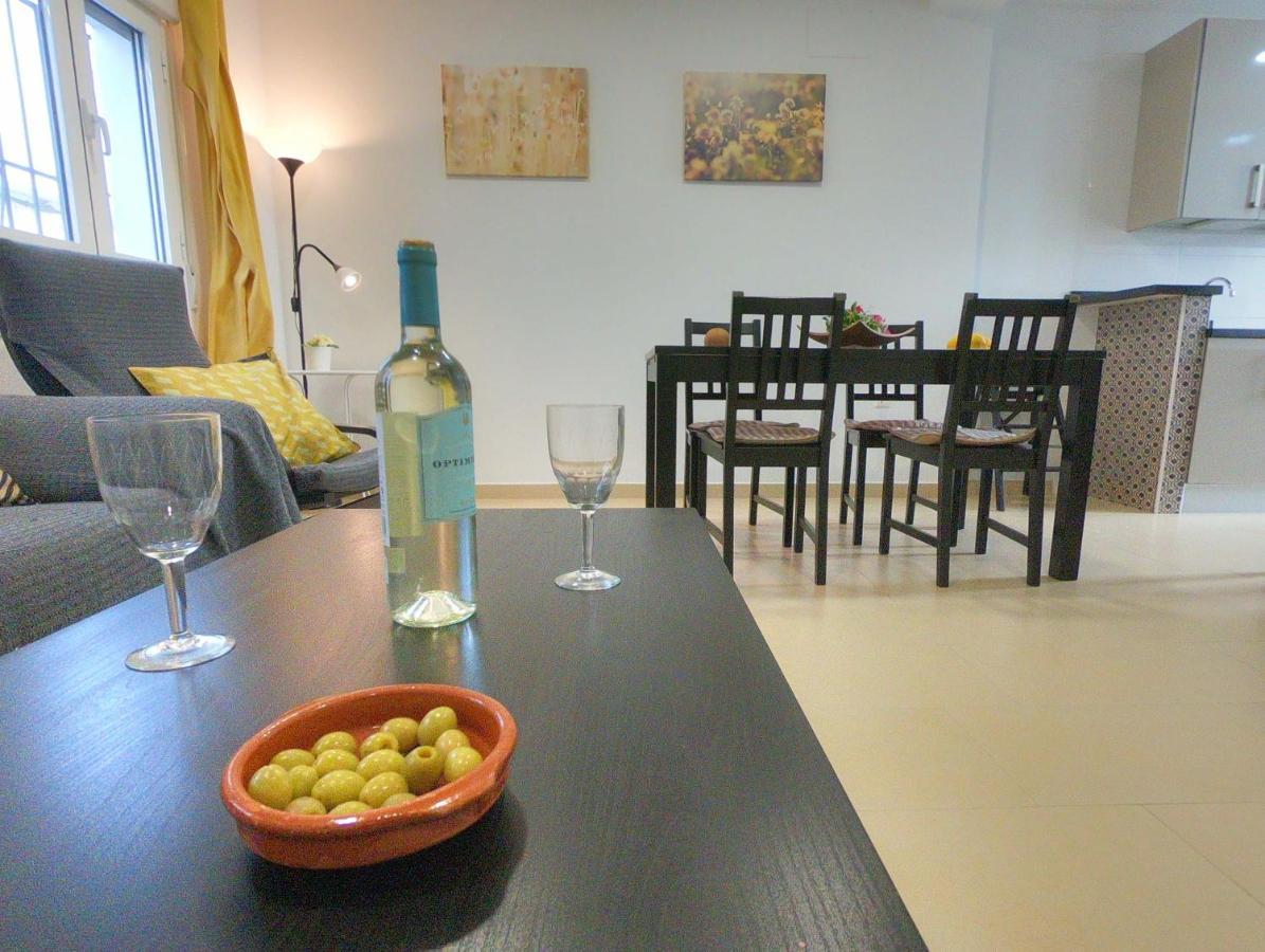 Noria Is A Comfortable Apartment With Patio And Large Terrace In Conil Conil De La Frontera Extérieur photo